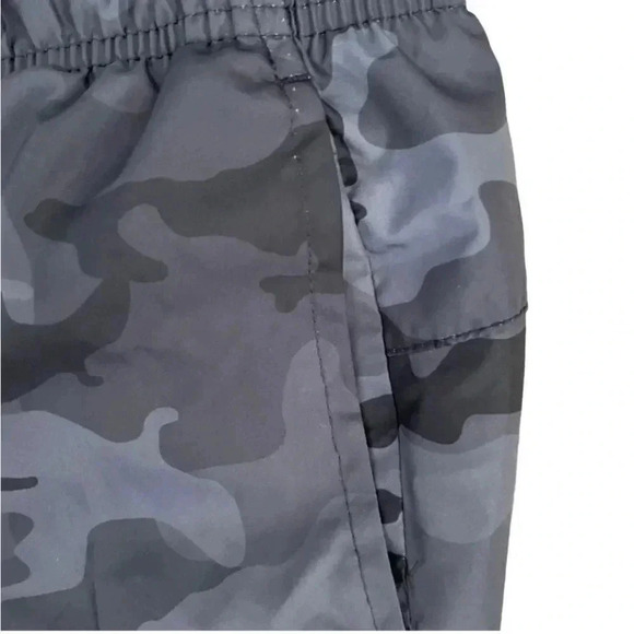 Athletic Works Women’s Grey Black Camo High Rise Pull-On Shorts SZ M # 1148 - Picture 7 of 11